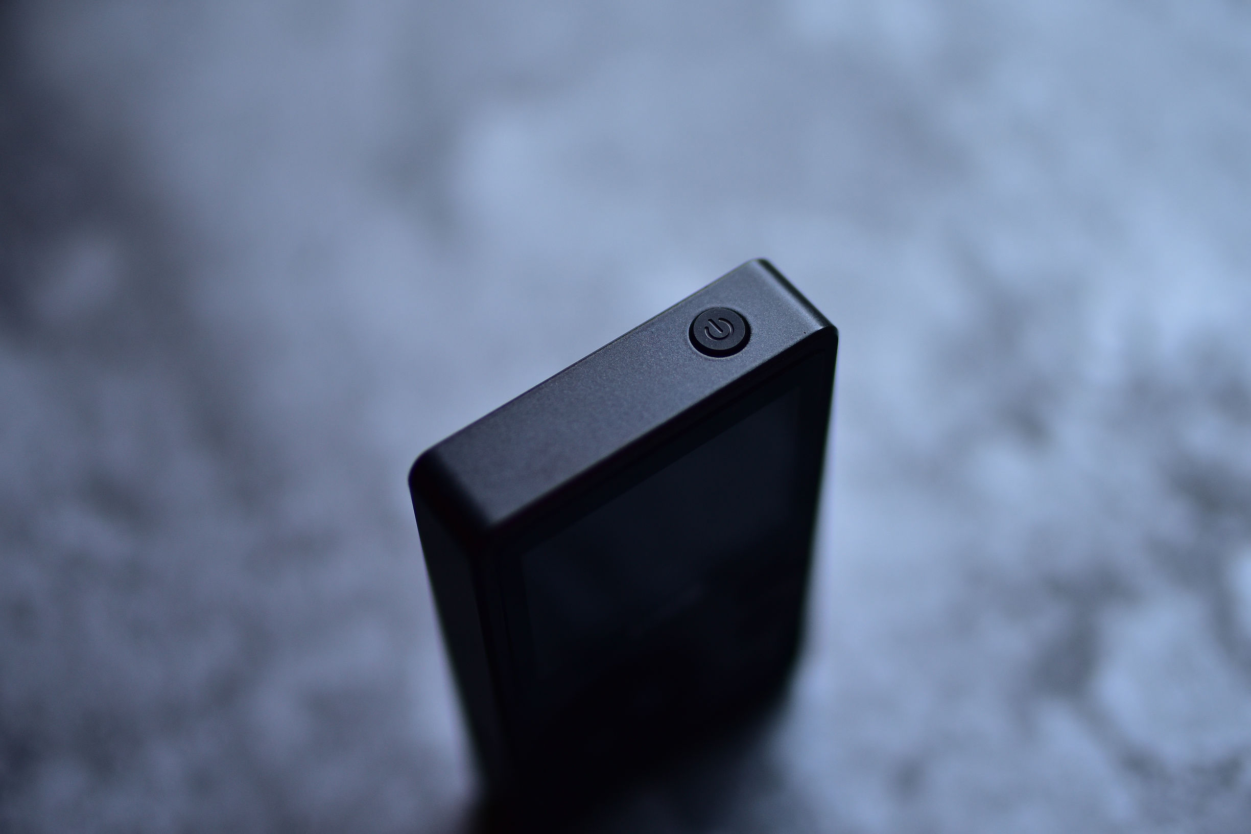 爱国者便携蓝牙音箱,爱国者erosten与105plus对比