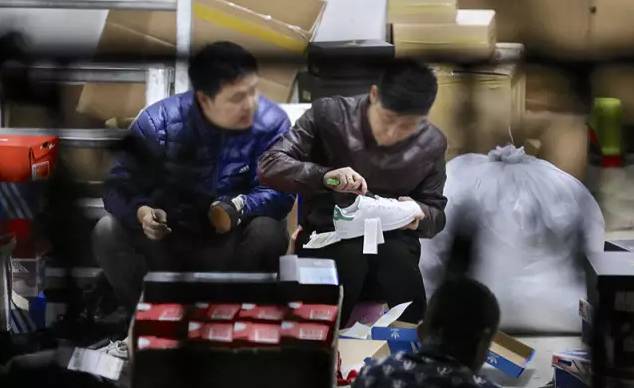 莆田老板终于揭开假鞋内幕,莆田鬼市真假鞋