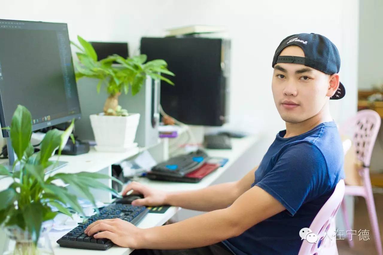 人在宁德｜这个月我们给海边的孩子们买了20个足球