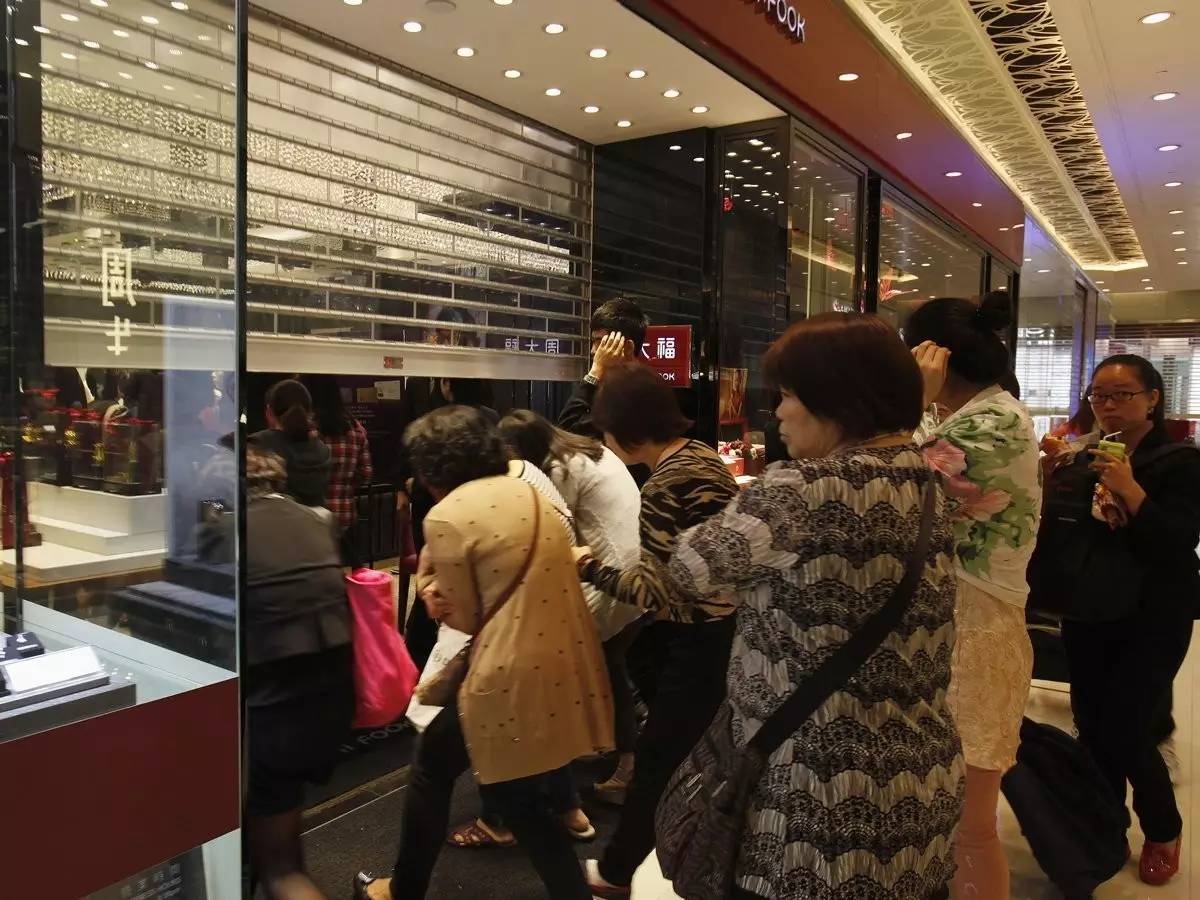 ferragamo品牌发布会,ferragamo新款发布会