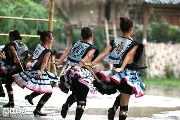 广西民俗风情一日游旅游路线,广西少数民族风情旅游攻略