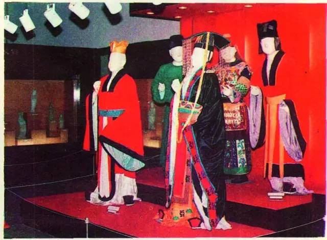 colorkey閫傚悎鍐风櫧鐨殑棰滆壊,colors鑹插僵鎼厤