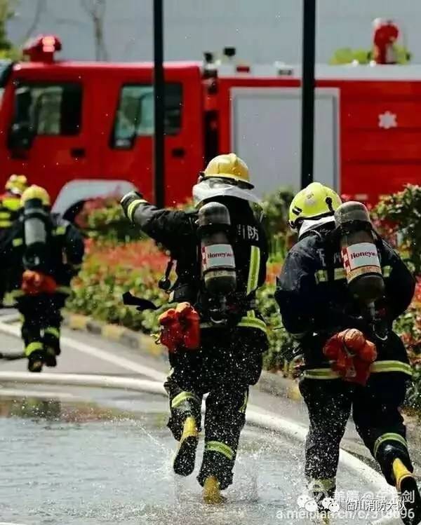 你好，抚州消防警营里绽放的青春岁月！