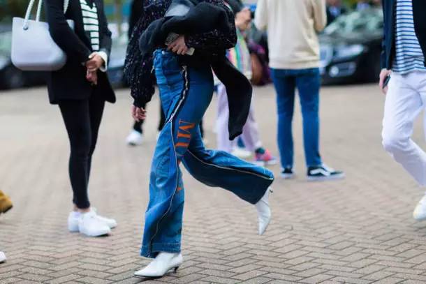 小众不闷脚的小白鞋,小白鞋小众耐穿