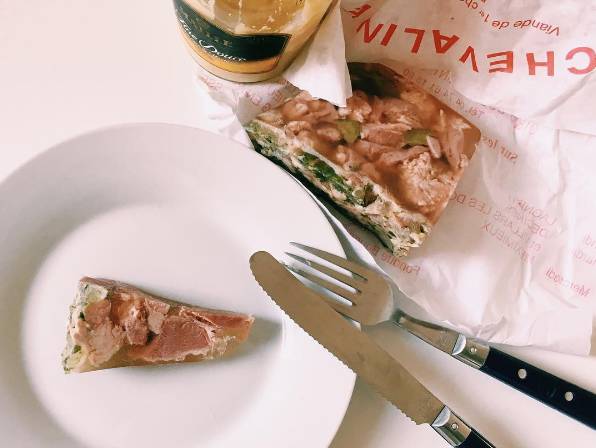 超级有质感高端的餐桌,真正显高级的餐桌