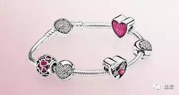 2·14送礼秘招：怎样的粉色浪漫，才能直戳女盆友的小心心！