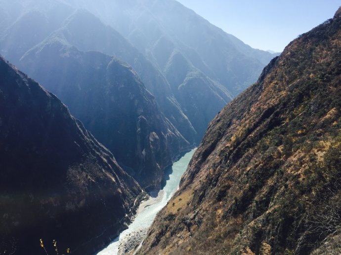 行走的力量——遇见最美虎跳峡