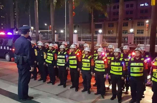 龙岗公安春节剪影丨你们上班啦？！我们还没“下岗”呐！
