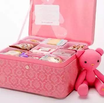 情人节送礼男士送几样啊,情人节男生送礼物注意事项