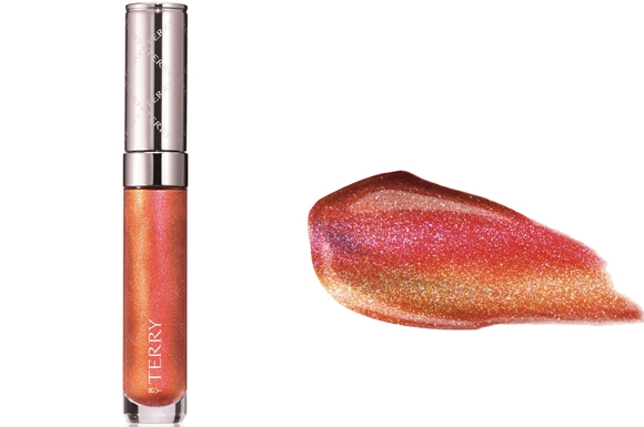 去年人鱼眼泪卖翻！今年日本妹又在抢这支月光唇蜜