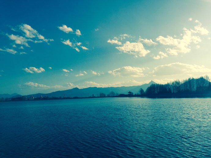 行走的力量——遇见最美虎跳峡