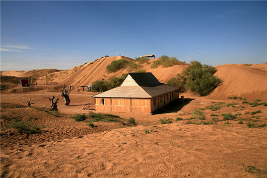 沙漠的灵异事件,沙漠遇到怪人灵异事件