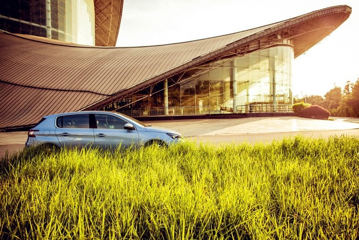 标致308s二手车15年价格1.6t,标致308s顶配睿驰版1.6t