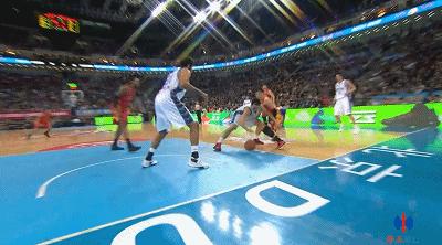 cba第34轮广东vs青岛比赛视频,cba裁判关键时刻吹掉决定比赛走势