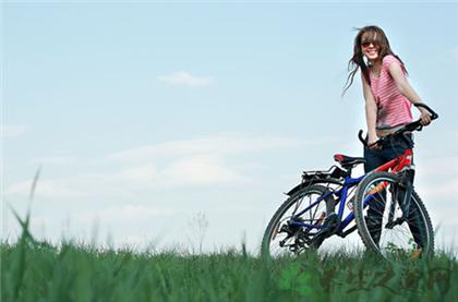 1000以内性价比高的入门级山地车,入门级山地车100-200元头盔