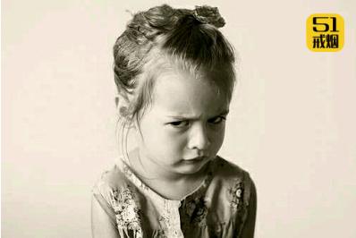 你还在因为身上的烟味被别人嫌弃而苦恼吗?简单4招帮你焕然一新