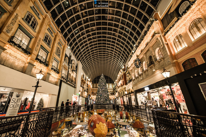 买货激动现场的视频,买手机激动时刻