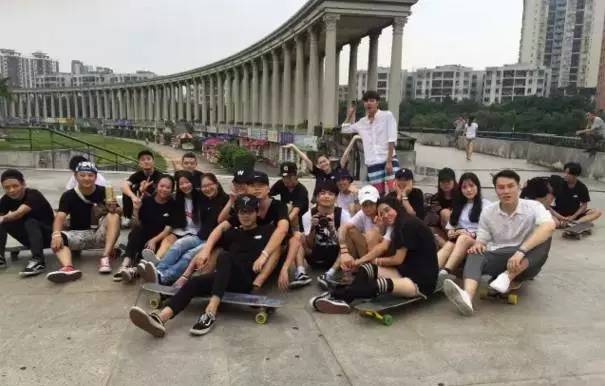 怎么才能学会单滑滑板,滑板初学者可以学的小技能