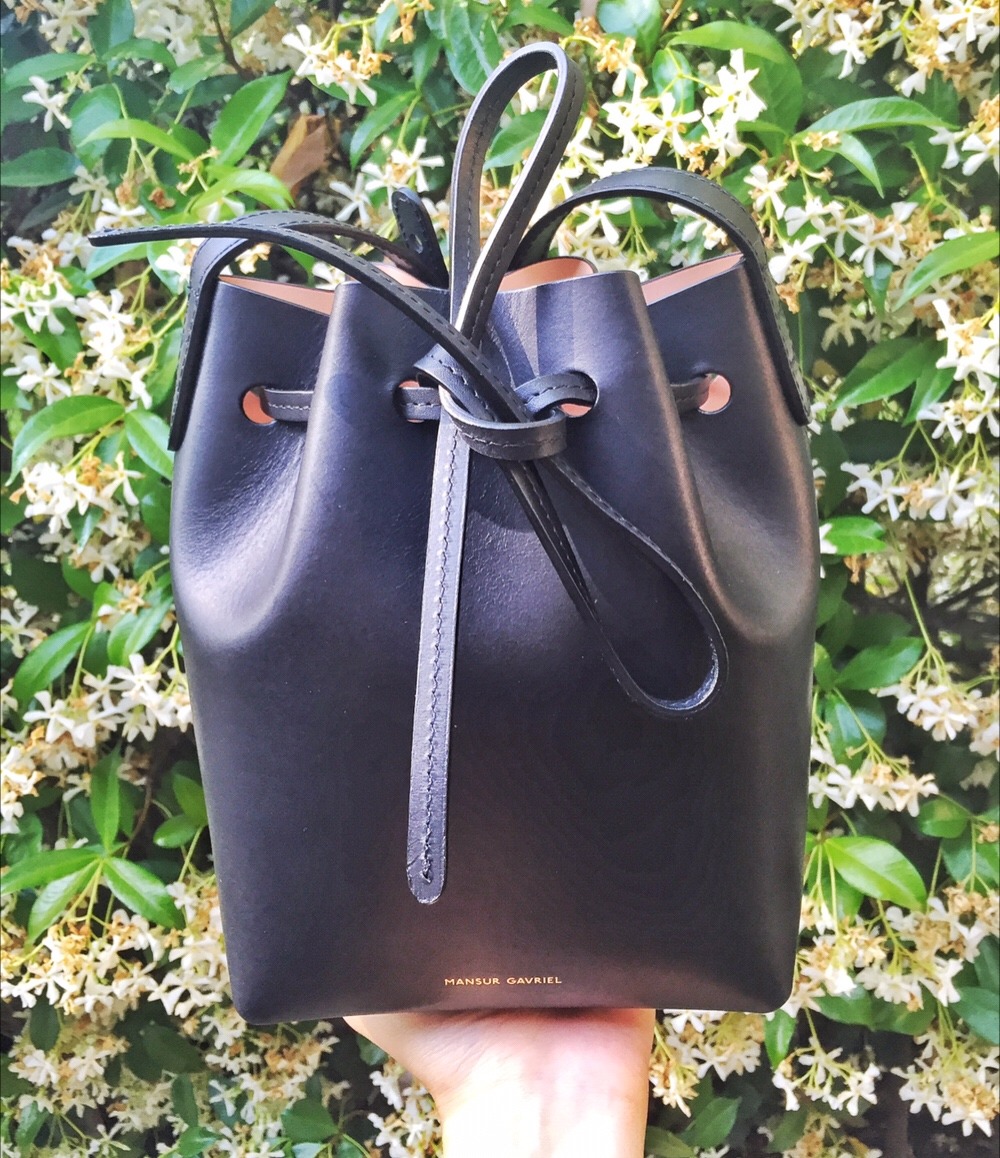 靠卖水桶包发家的它,还有更好看的ITBAG值得败