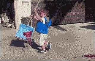 真实枪架搞笑图片,枪械后坐力搞笑图片