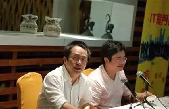 三流大学毕业逆袭成上市CEO，难怪他3个月能减40斤！