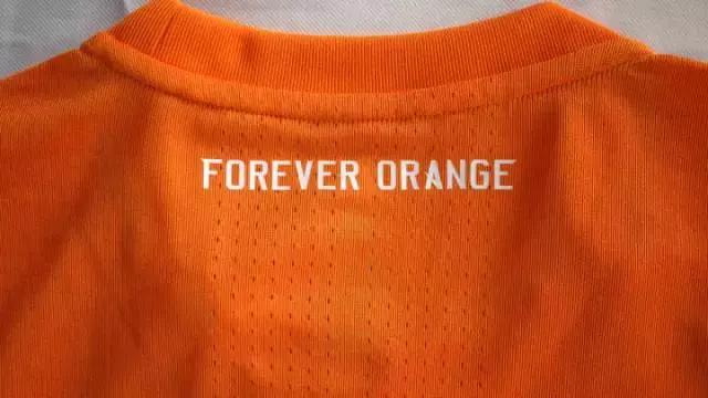 cikers绡悆鏈嶈,cikers瓒崇悆鐞冭。