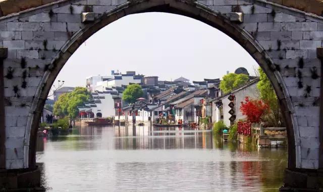 江苏苏州震泽古镇,江苏省吴中区甪直镇