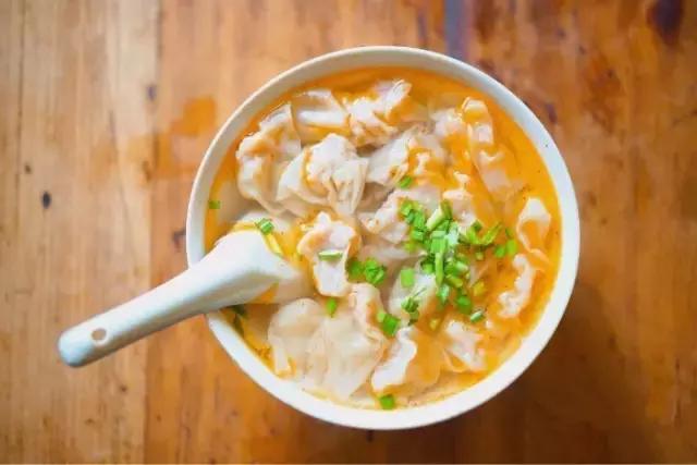 人均10块吃喝玩乐,人均10块钱的食物