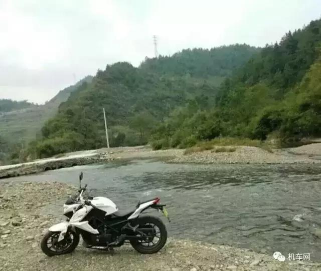 车友风采，中毒了，不骑不行，心痒难耐