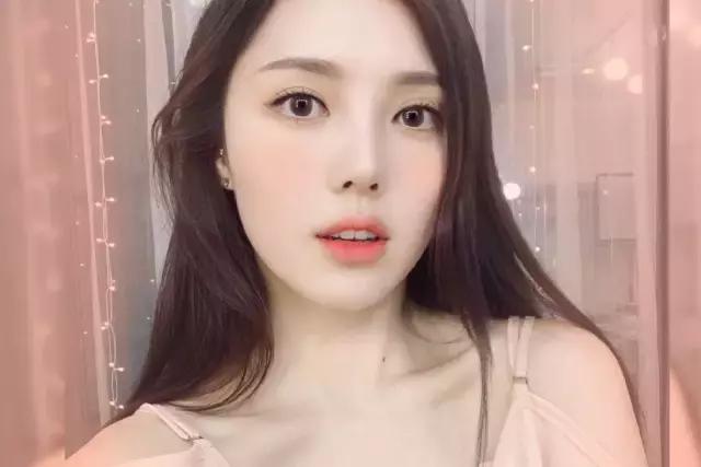 女人必买10款口红颜色,口红推荐热门色