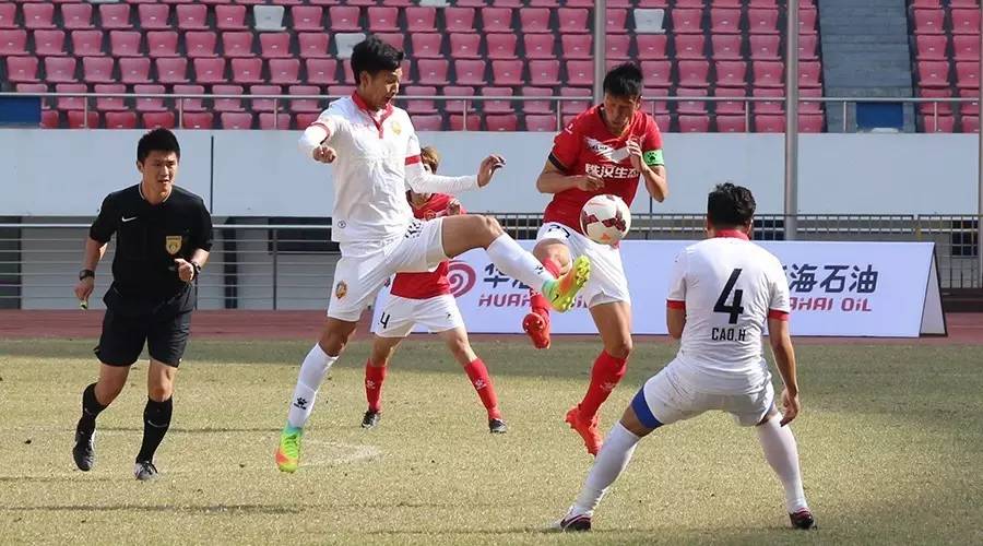 梅县铁汉踢保级附加赛,贺岁杯足球赛2018