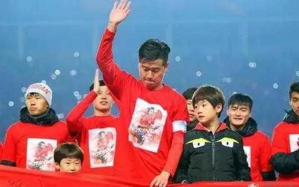 中超巡礼大连一方,中超十六强巡礼八星大连