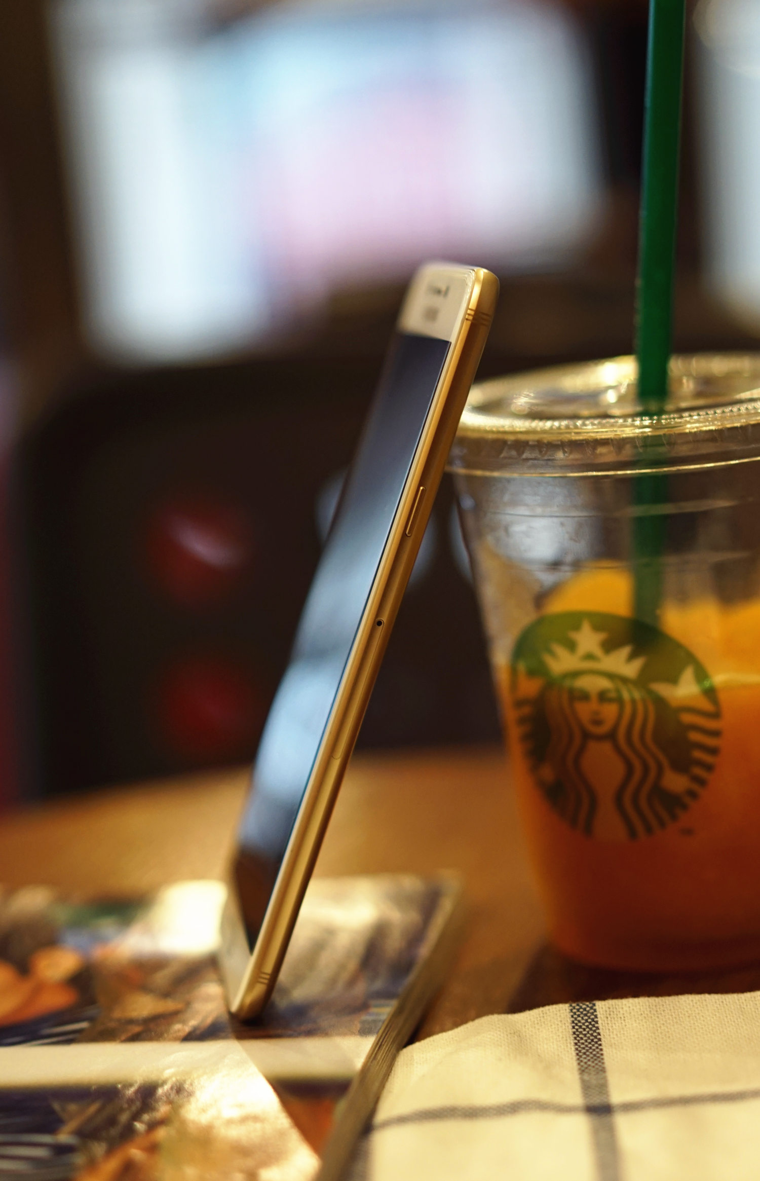 三星c7pro最新谍照,三星galaxyc7pro的性能测试