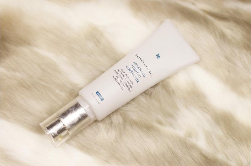 护肤精华怎么使用教程步骤,妮可美白精华