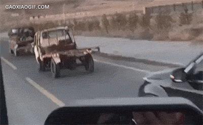 迎亲不让进门直接拆墙 (迎亲进门女方对接说辞)