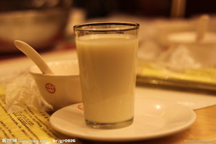 白醋将白发变黑发,白醋百年