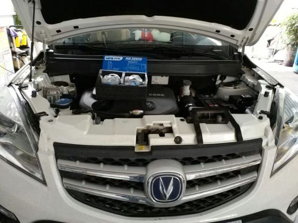 长安cs35改灯,长安cs35顶配改灯