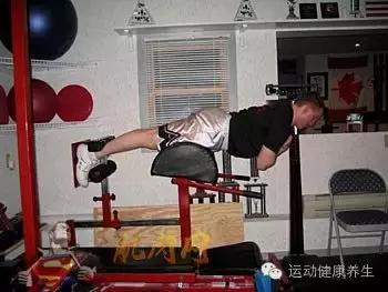 下背部肌肉锻炼动作,锻炼颈椎和背部的动作