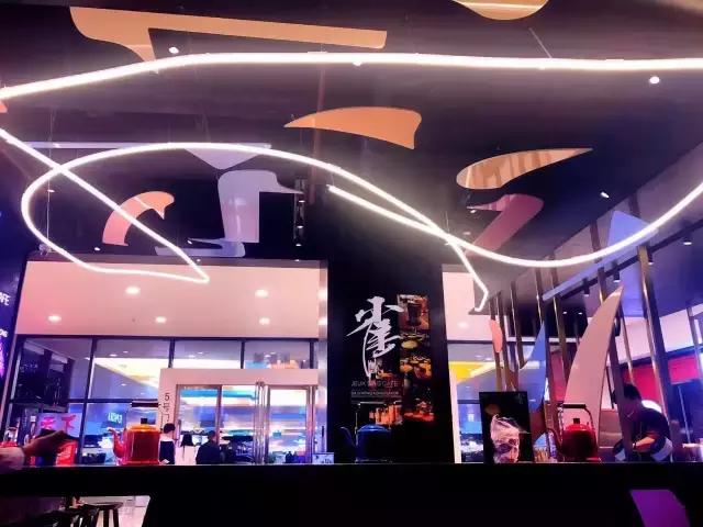 南宁网红店打架 (南宁网红店被打)