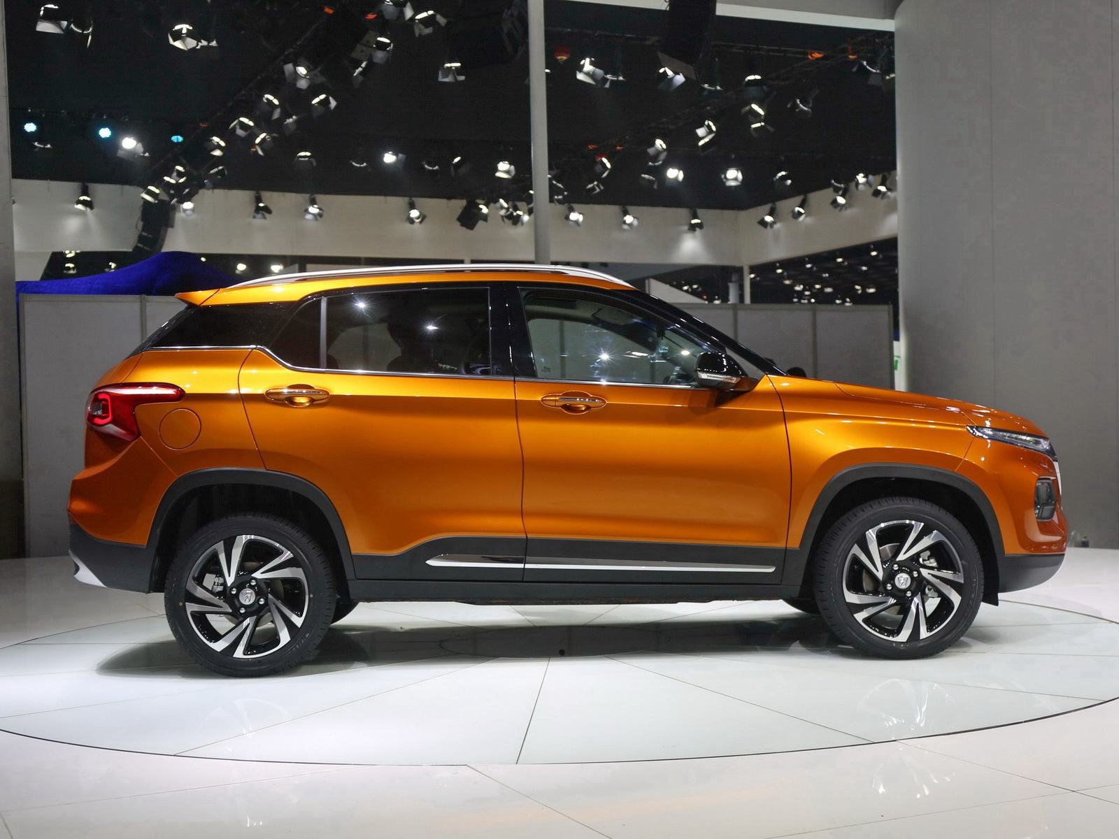 宝骏510suv自动挡真实油耗,宝骏510小型suv销量