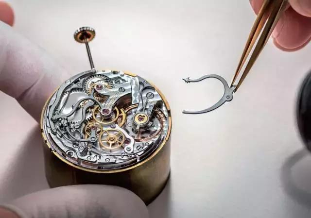 万宝龙144值不值得买,万宝龙耳机值不值得入手