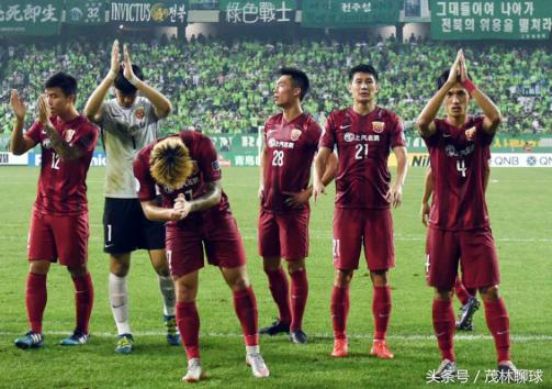 上海申花为什么踢不过上港,上海申花或被足协降级