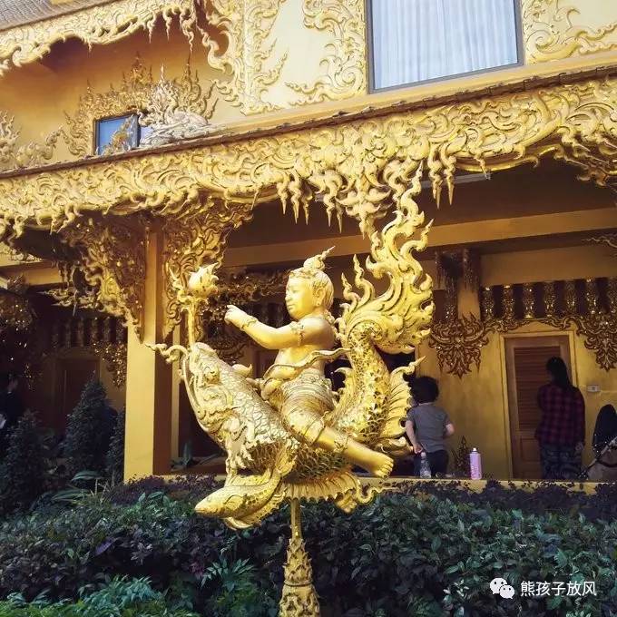 能在异国被警察抓也没谁了吧？这是我的清迈，和你去的不一样！