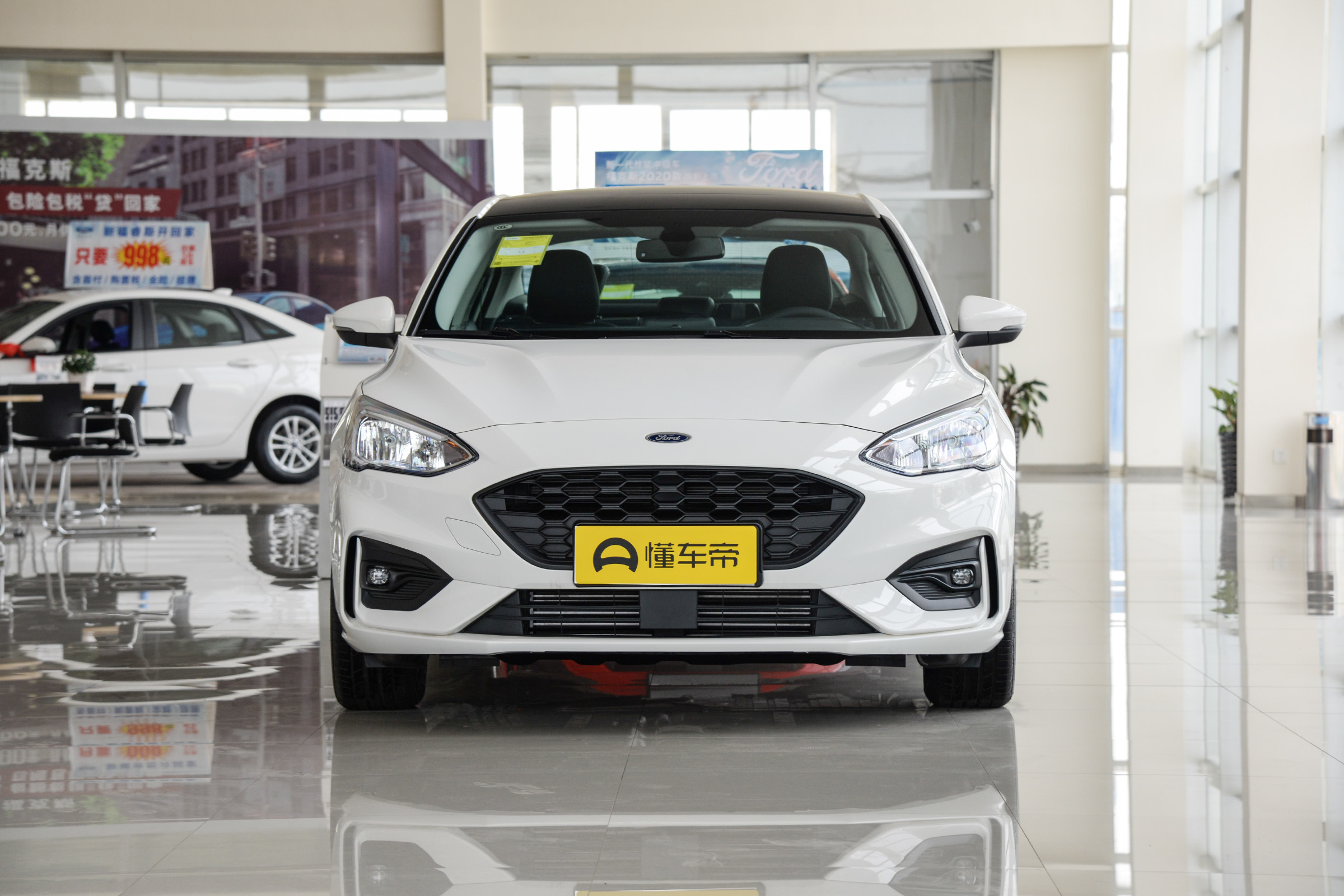 福克斯新款值得买么,福克斯active降价4万优惠