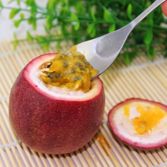 五种人不宜吃百香果,哪些疾病不能吃百香果