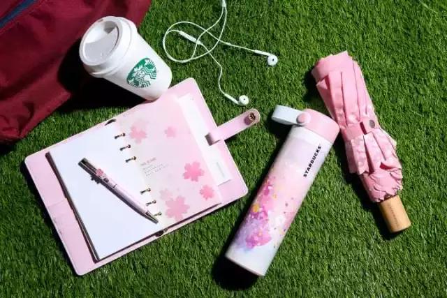 星巴克樱花杯直播间,星巴克限定樱花咖啡饮品