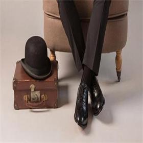 hellokitty穿袜子,穿长筒袜的注意事项