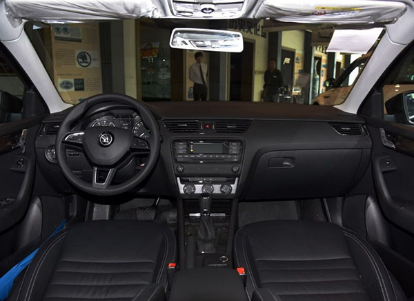 你知道如何选购适合的汽车机油吗,你知道怎么选吗