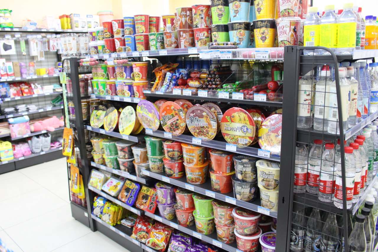 性价比那么低的产品为什么也入得了便利店的货架？