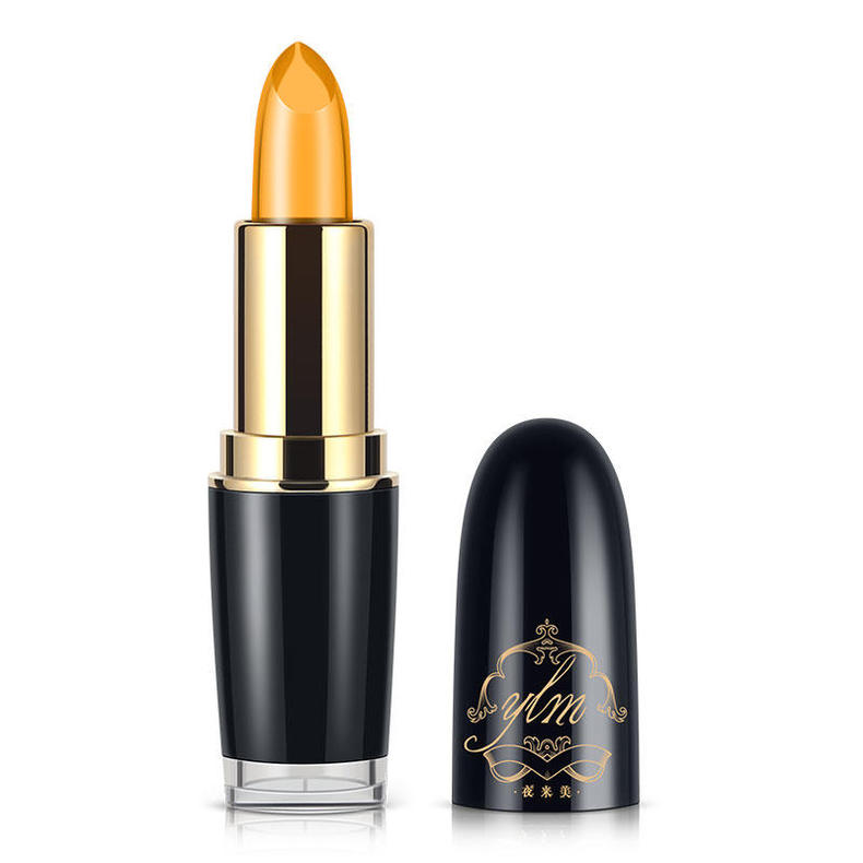 一个男的美妆博主化妆后超级美,男美妆博主化妆视频